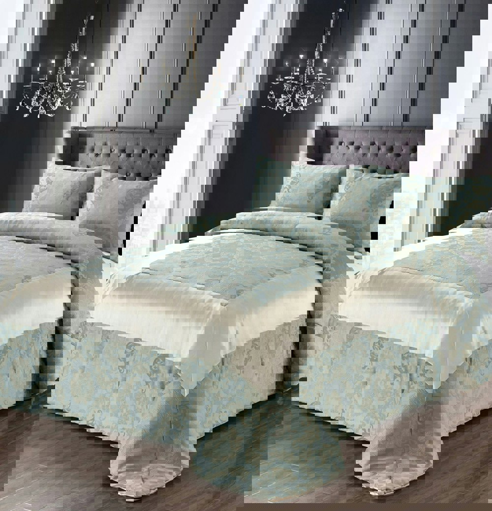 Intimates Damascus Quilted Luxury Bedspread Set