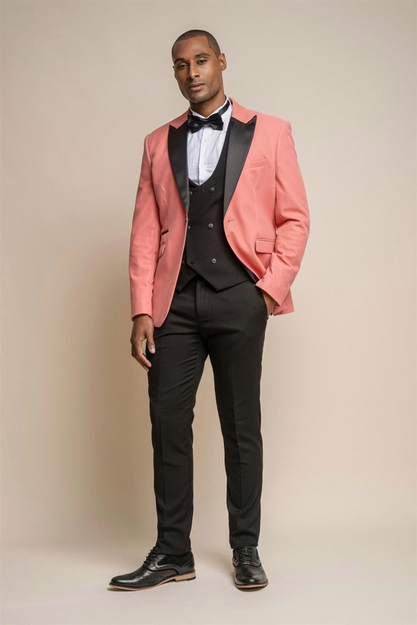 House of Cavani Rosa Velvet Blazer