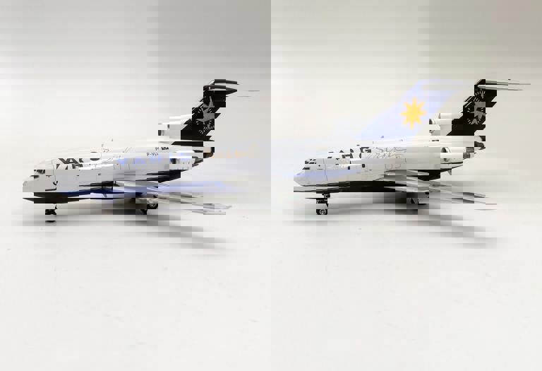 InFlight200 Varig Boeing 727-30c PP-VLV With Stand 1:200 Scale Inflight200 IF721RG0123