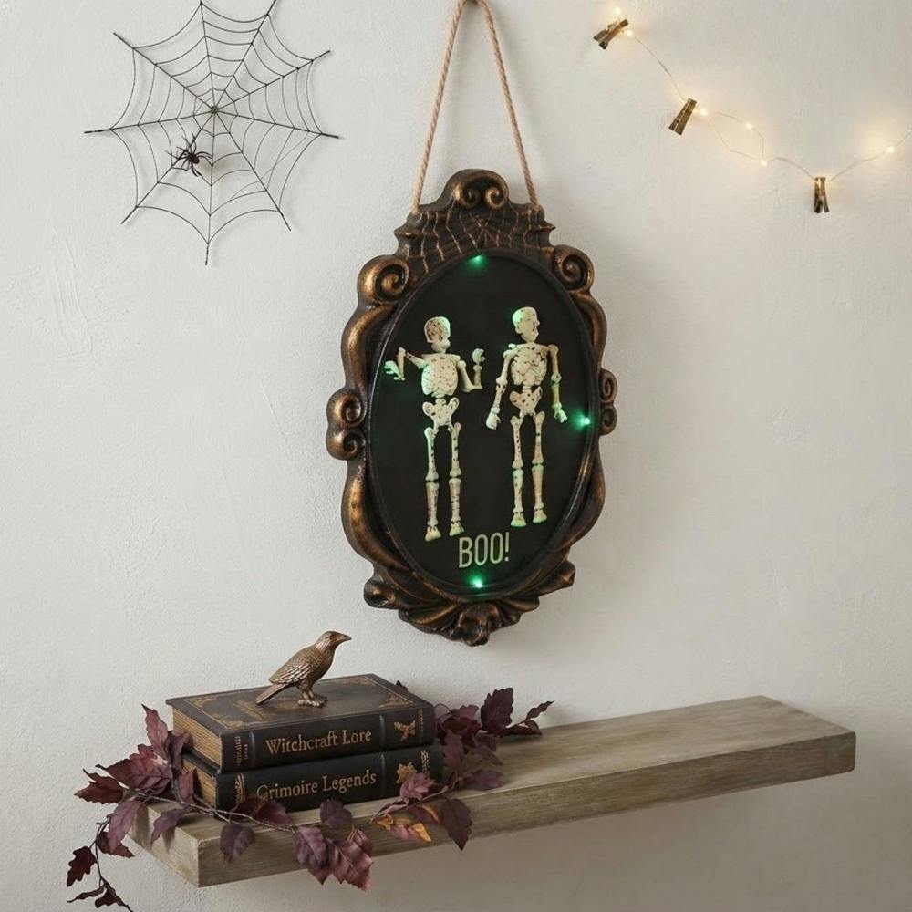Garden Greatness Vintage Gothic Animated Skeleton Frame