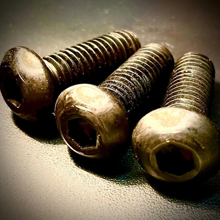 Fixaball BSW 1/2" Socket Screw Button High Tensile 10.9 Self-Colour