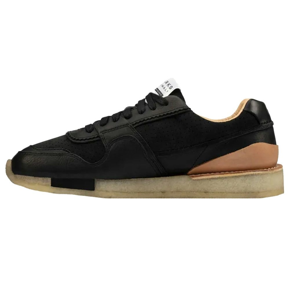 Clarks Mens Toe Run Leather Trainers - Black
