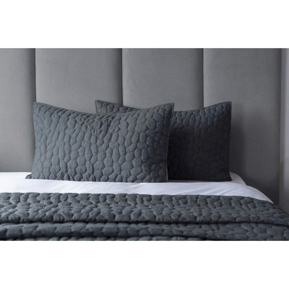 Belledorm Porto Pebble Pillow Sham (Pack of 2) - Charcoal