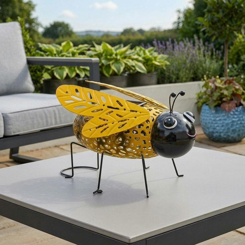 Garden Greatness Solar Silhouette Buzzy Bee Light
