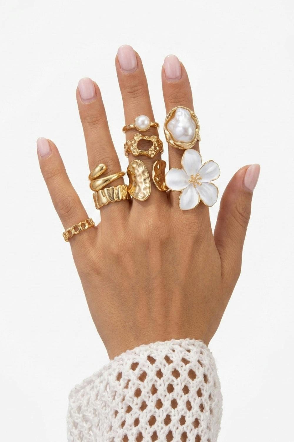 Serla Floral Gold Fashion Ring Set