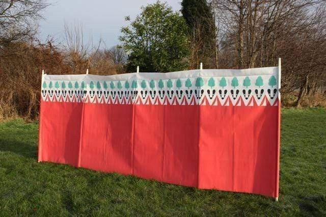 Witley 5 Pole Windbreak Wooden Poles OLPRO