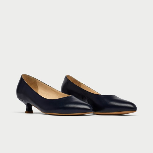 pair claudia navy leather