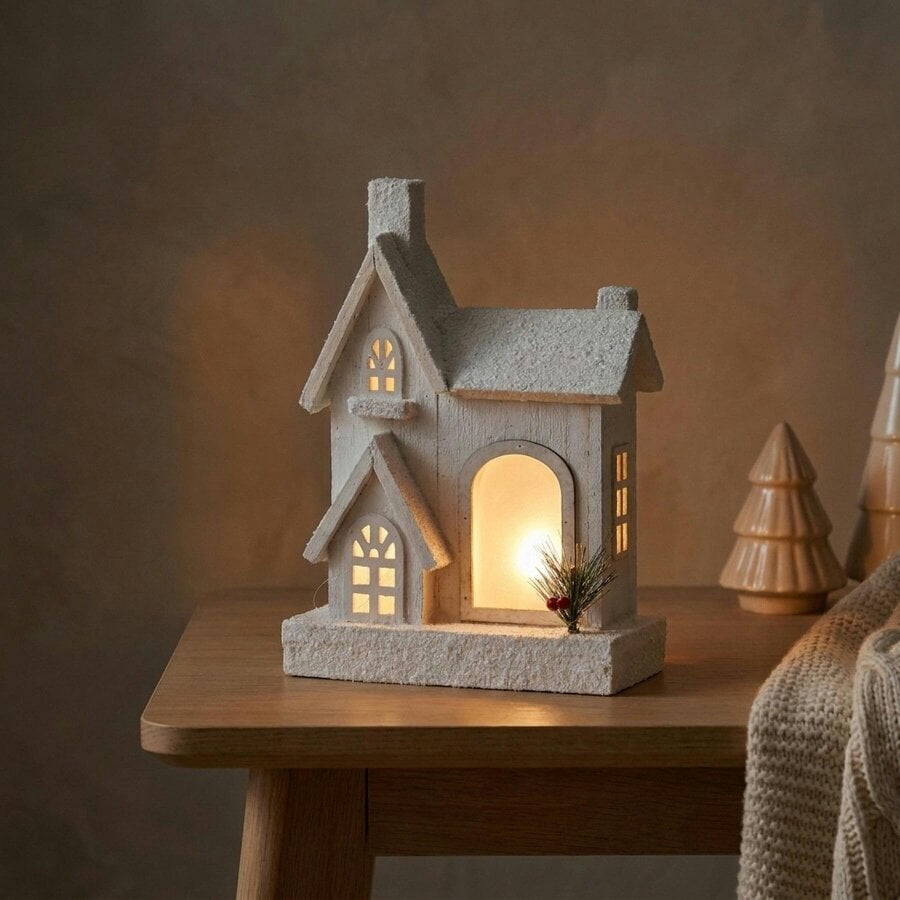 Garden Greatness Illuminated Wooden House Decor Ornament