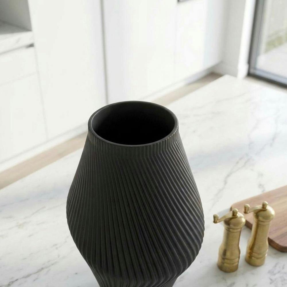 Garden Greatness Maison Graphite Black Sculptural Vase