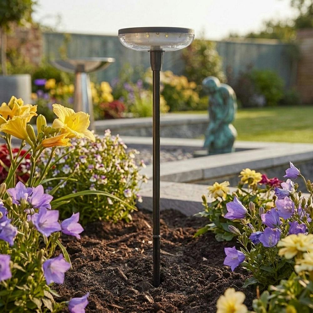 Garden Greatness Hygge Colour Changing Solar Garden Stake Light