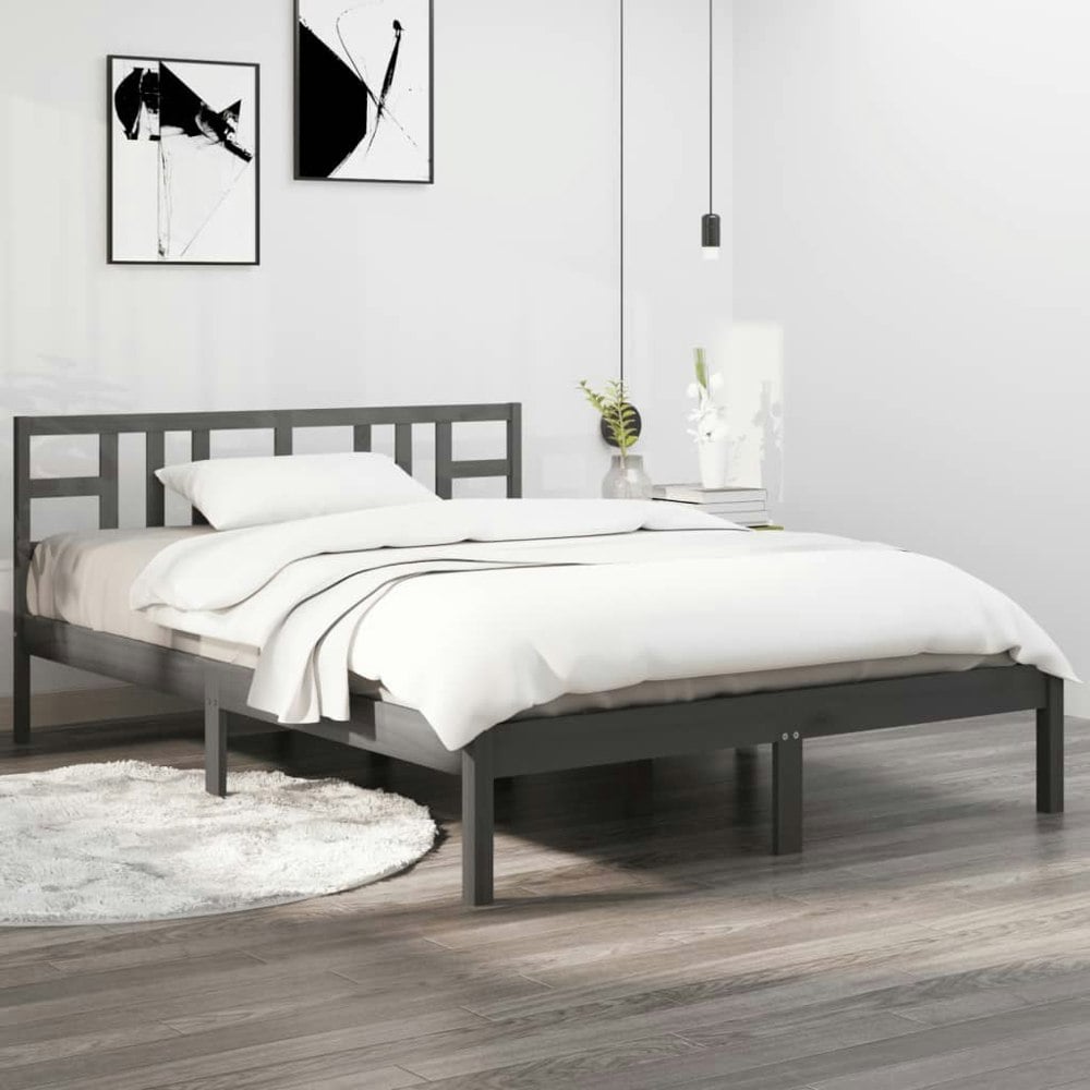 Berkfield Bed Frame Grey Solid Wood 135x190 cm Double