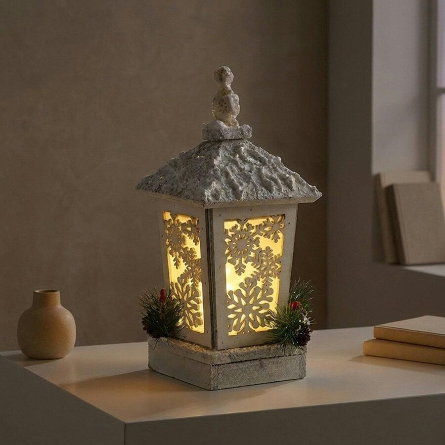 Garden Greatness Wooden Battery Operated LED Lantern Light
