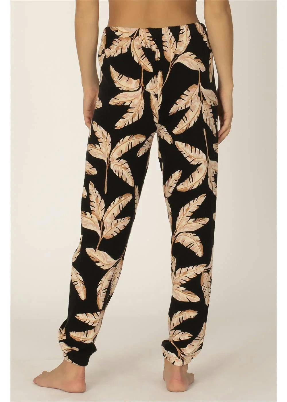 Sisstrevolution My go to knit pant