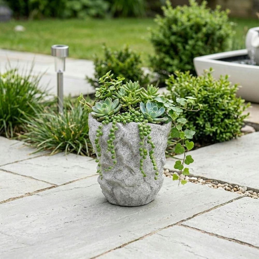 Garden Greatness Relica Rough Textured Planter Pot