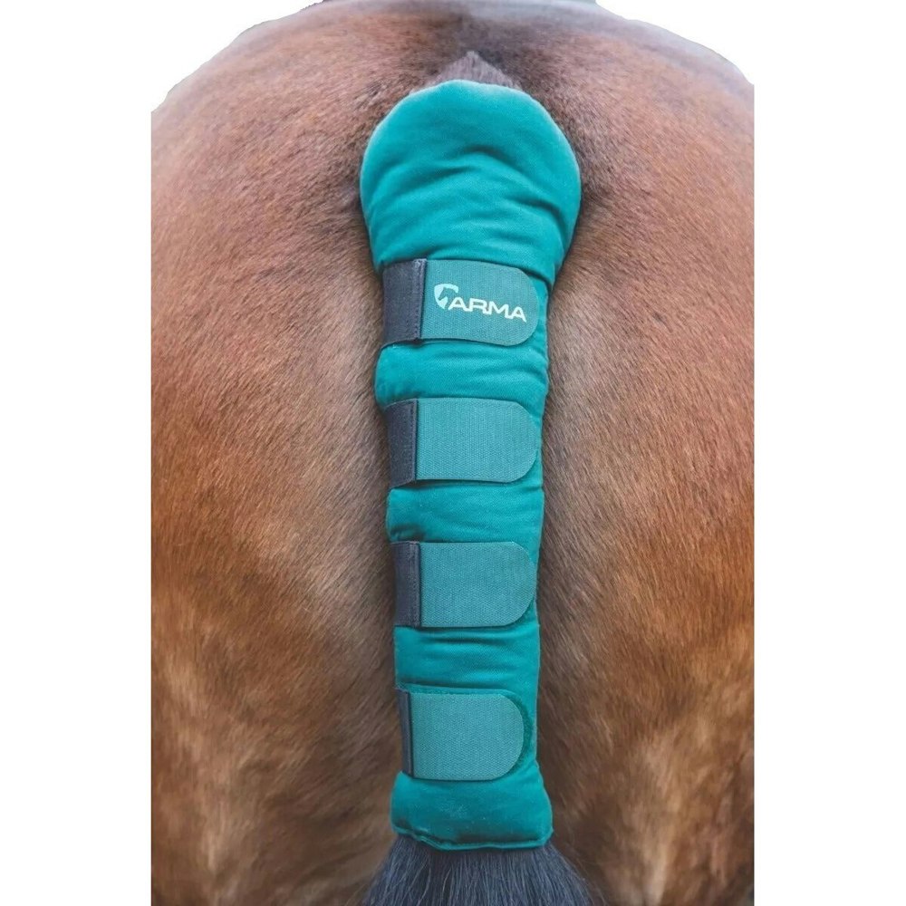 ARMA Horse Tail Guard With Bag - Green