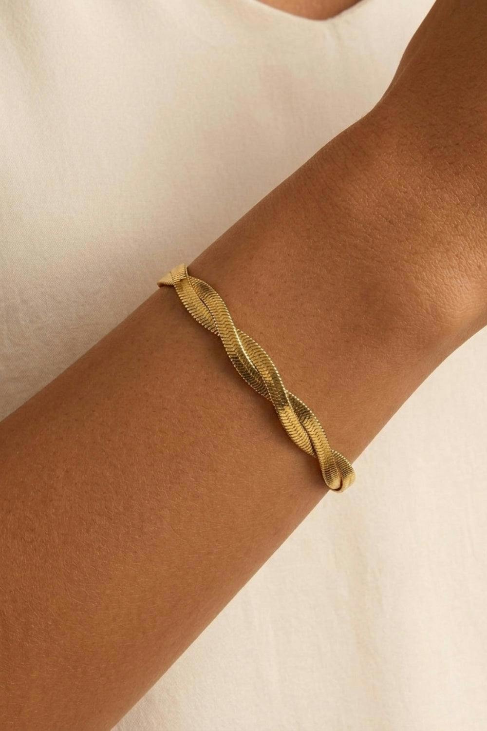 18K Gold Plated Twist Bracelet