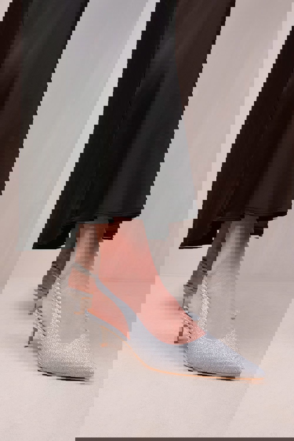 Where's That From New Form Low Kitten Heels With Pointed Toe & Elastic Slingback in Silver Fine Glitter