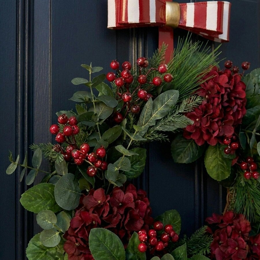 Garden Greatness Traditional Christmas Bow Wreath Hanger