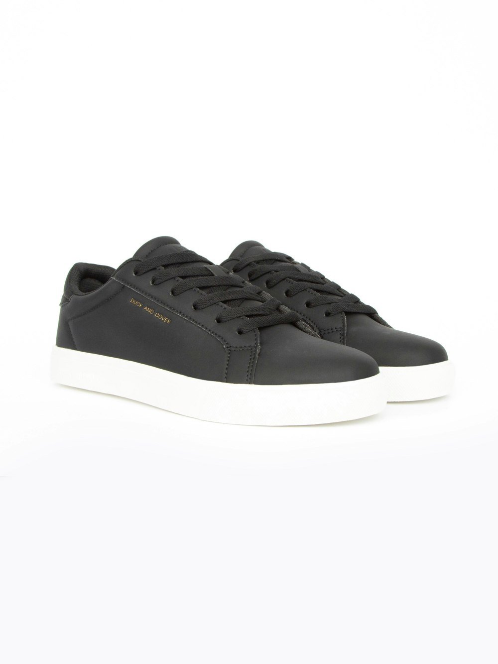 Duck and Cover Claspar Trainers Black