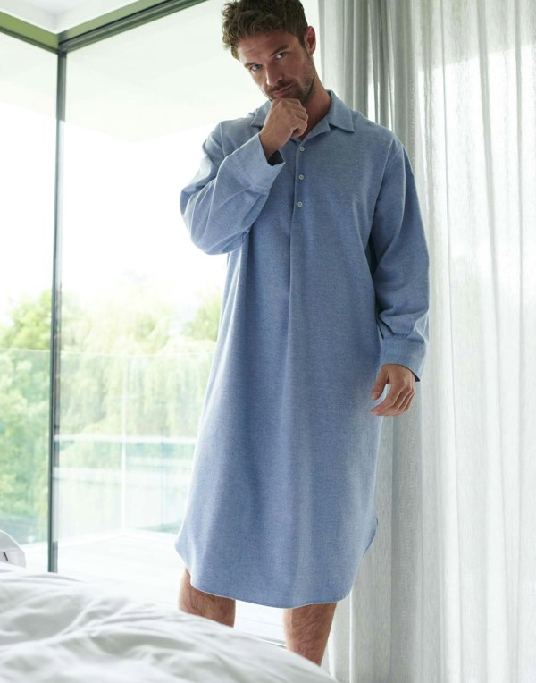 M_Nightshirt_Staffordshire_Blue_Herringbone_1-1.mp4