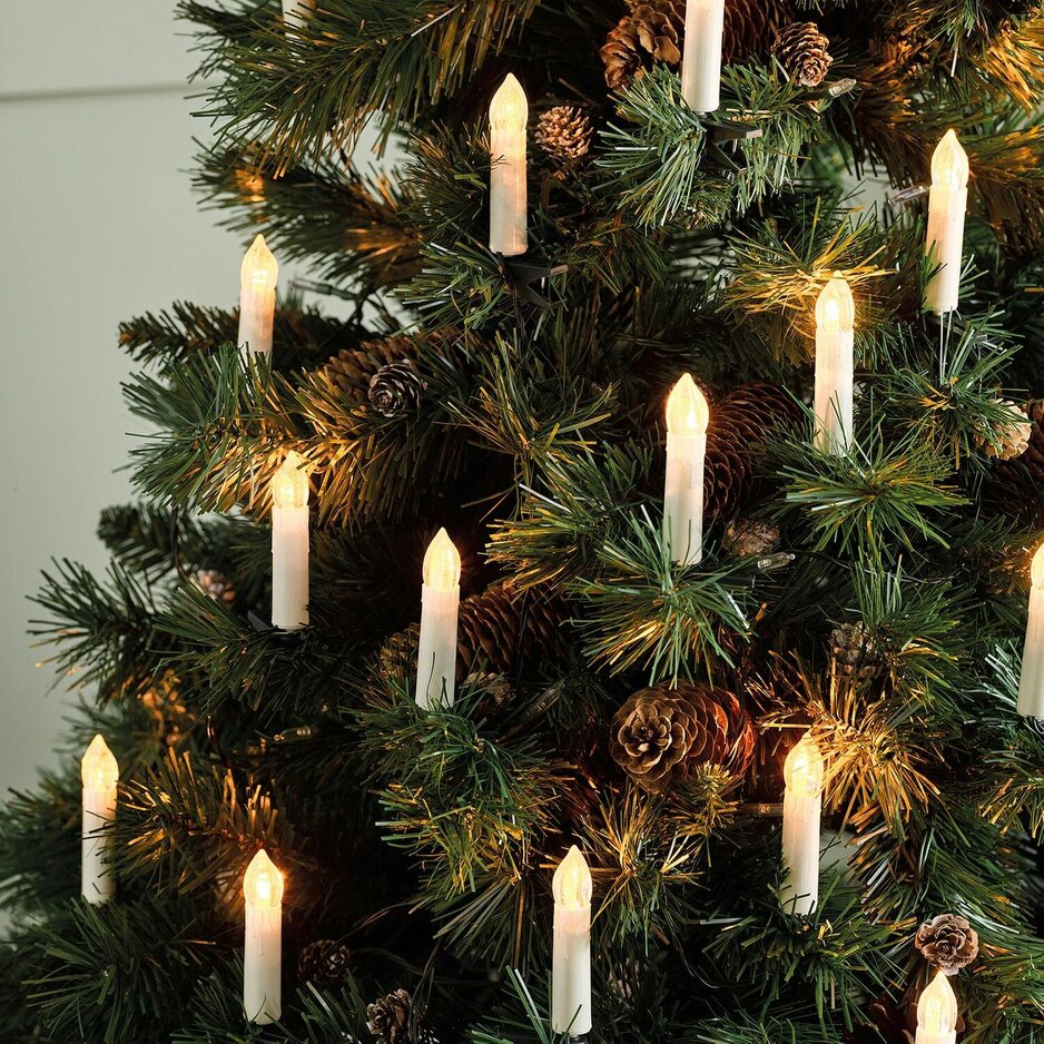 Scotts of Stow Clip on Tree Candles Set