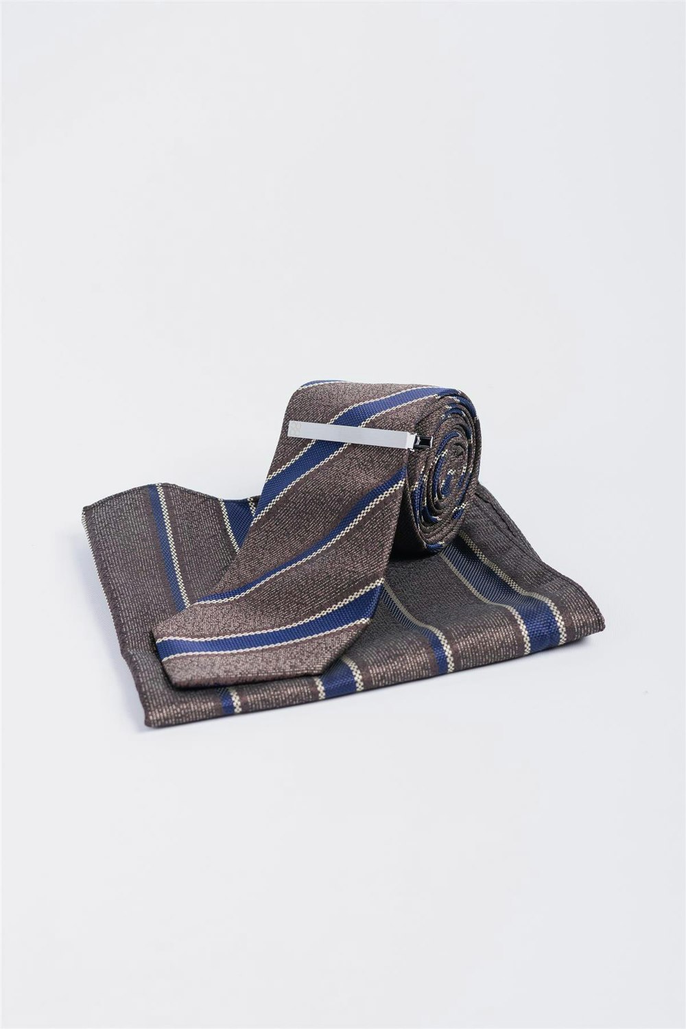 CV802 striped tie