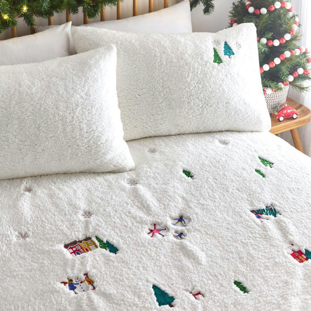 Furn Christmas Together Fleece Embroidered Duvet Cover Set - Snow