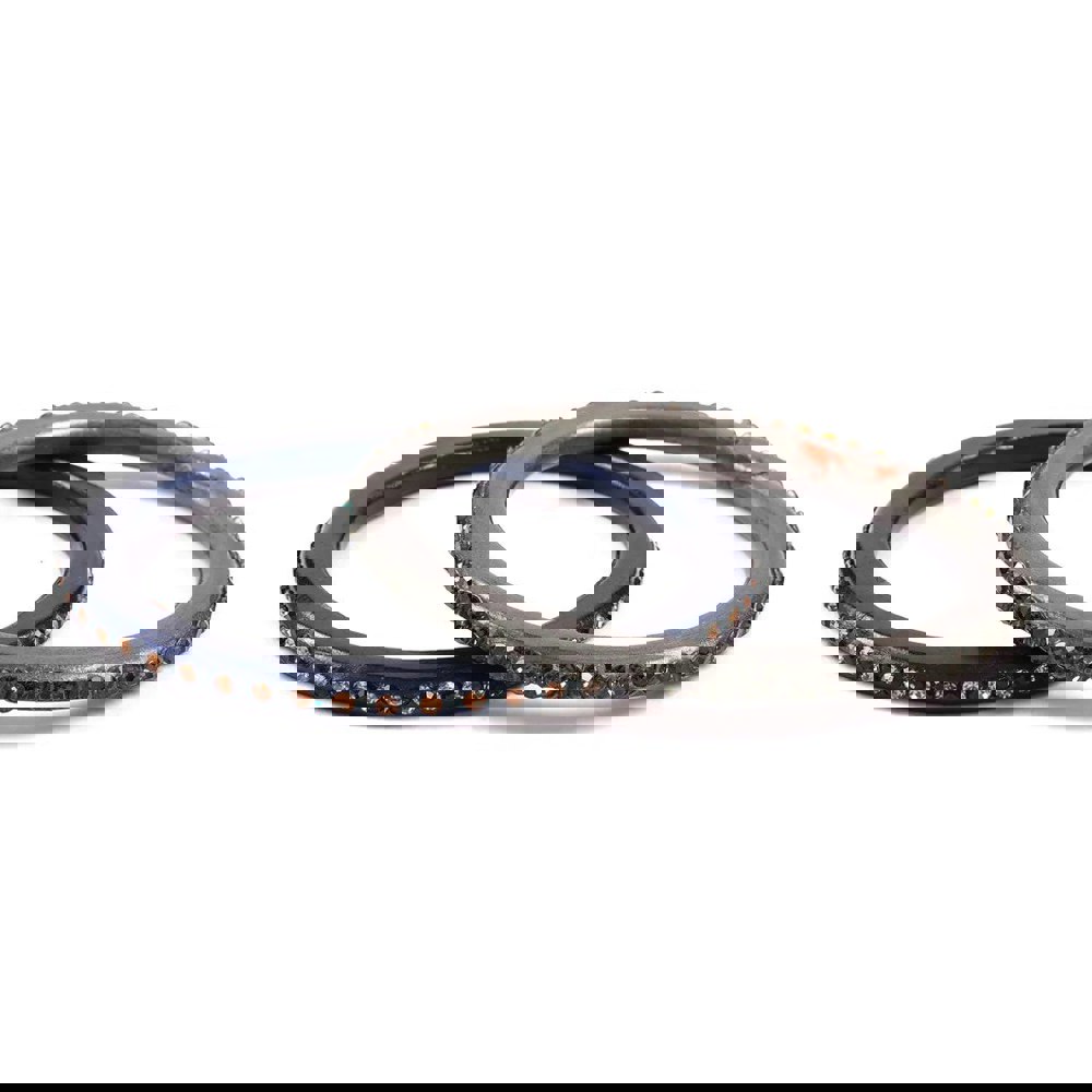 Volu - a set of bangles