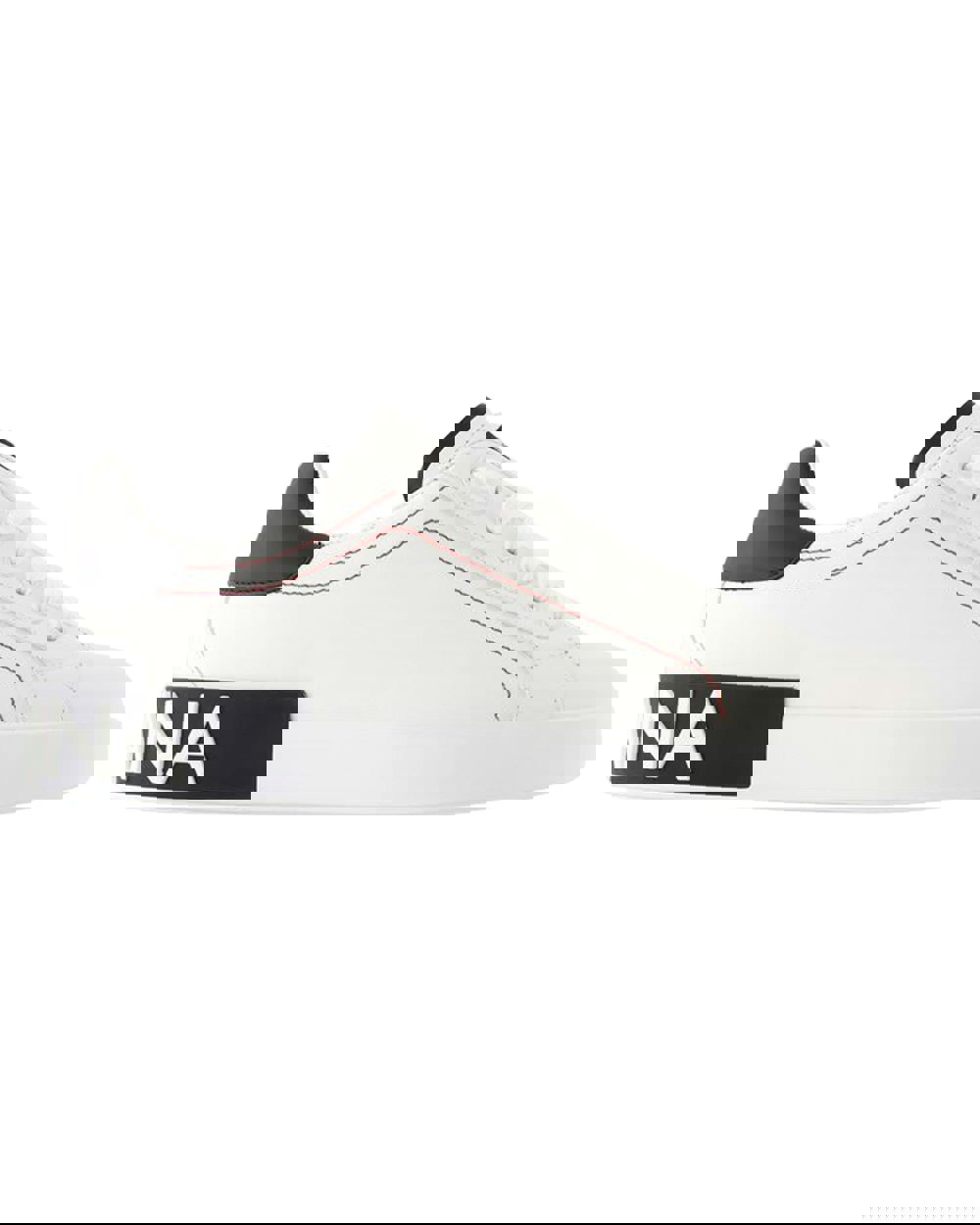 221518307.jpg