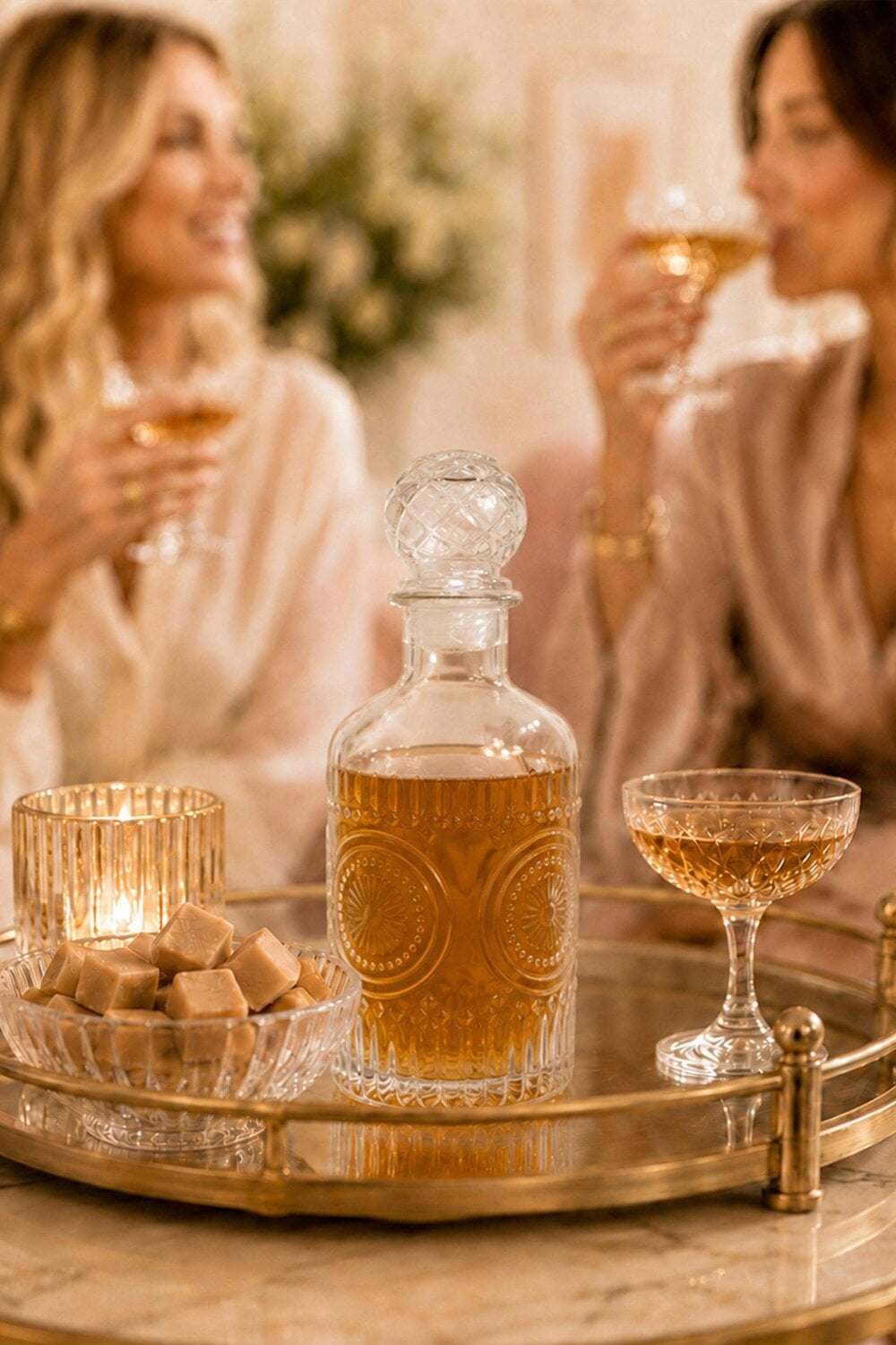Kimm and Miller Glass Whisky Decanter with Fudge 350g Novelty Gift Set