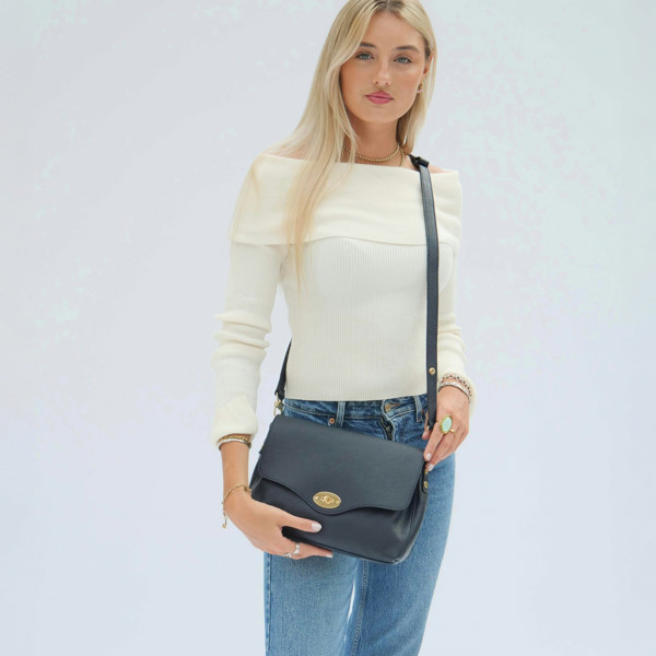 The Maddie Maxi Leather Bag - Navy