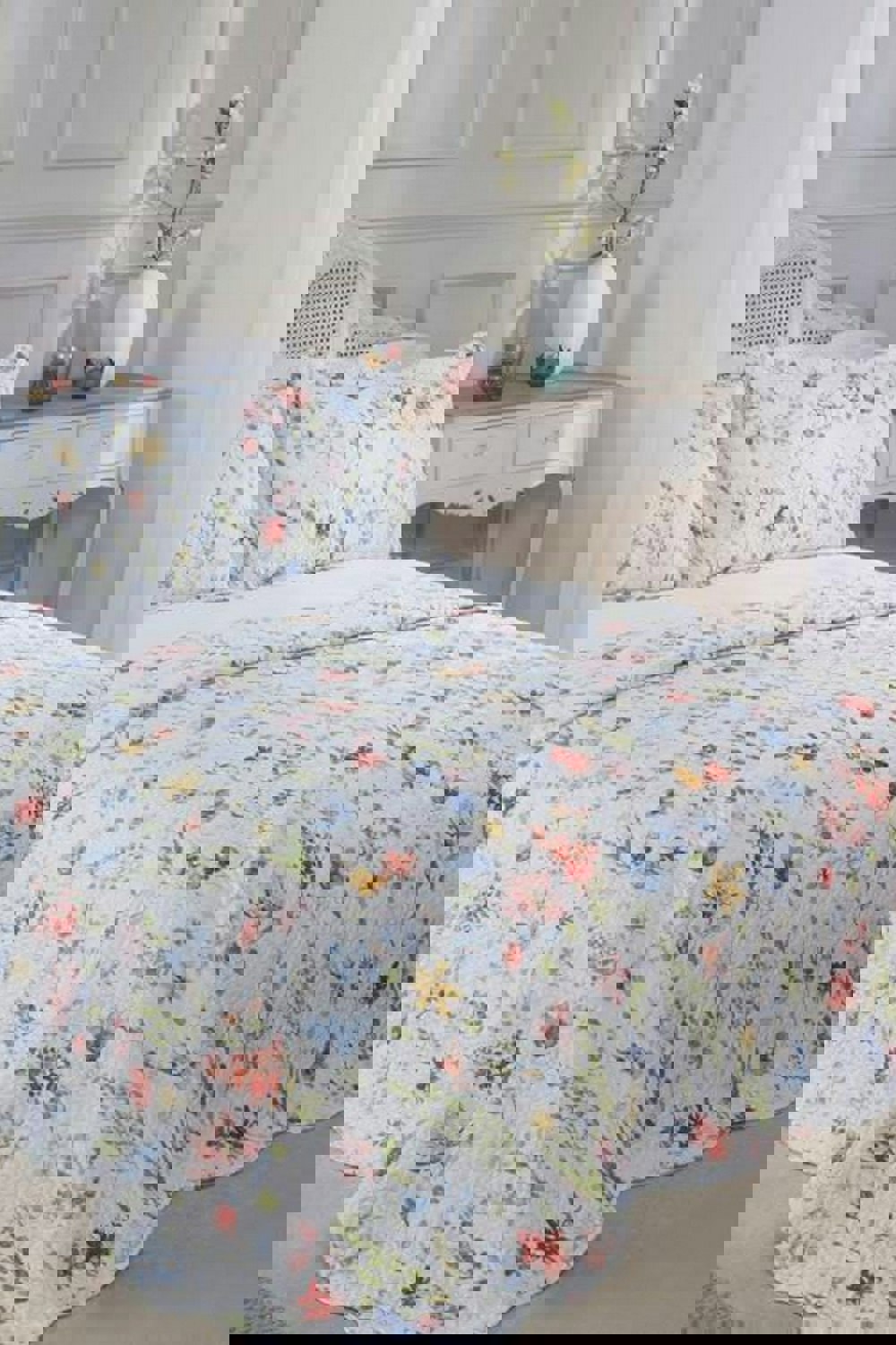 Emma Barclay Spring Meadow Floral Bedspread