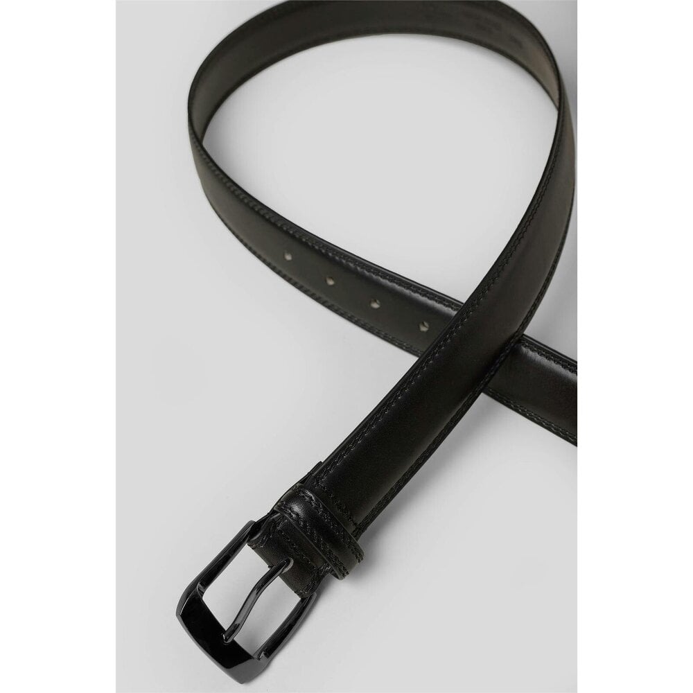 Antique Rogue Roland Leather Belt