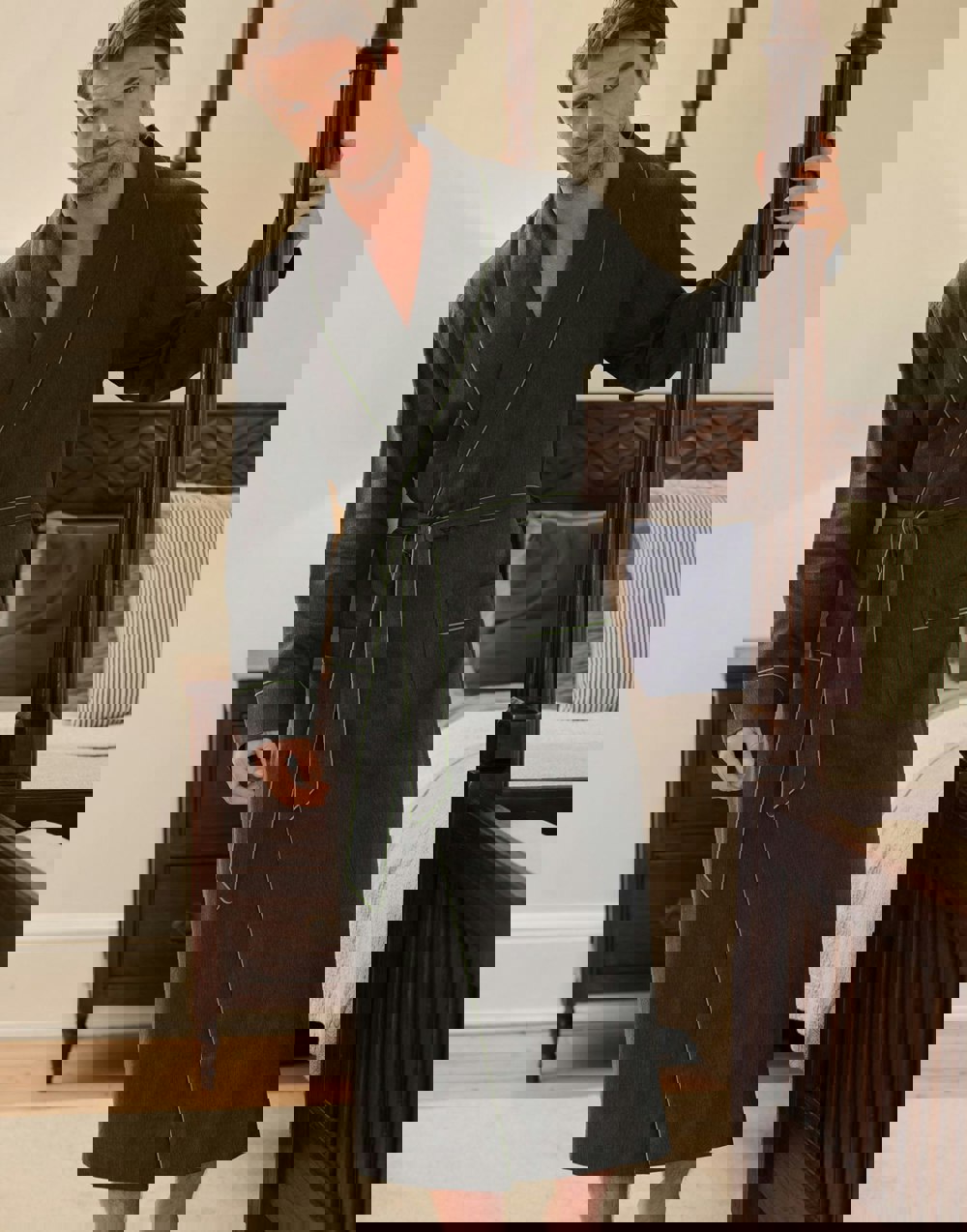 M_Dressing_Gown_Twill_Slate_1-1.mp4