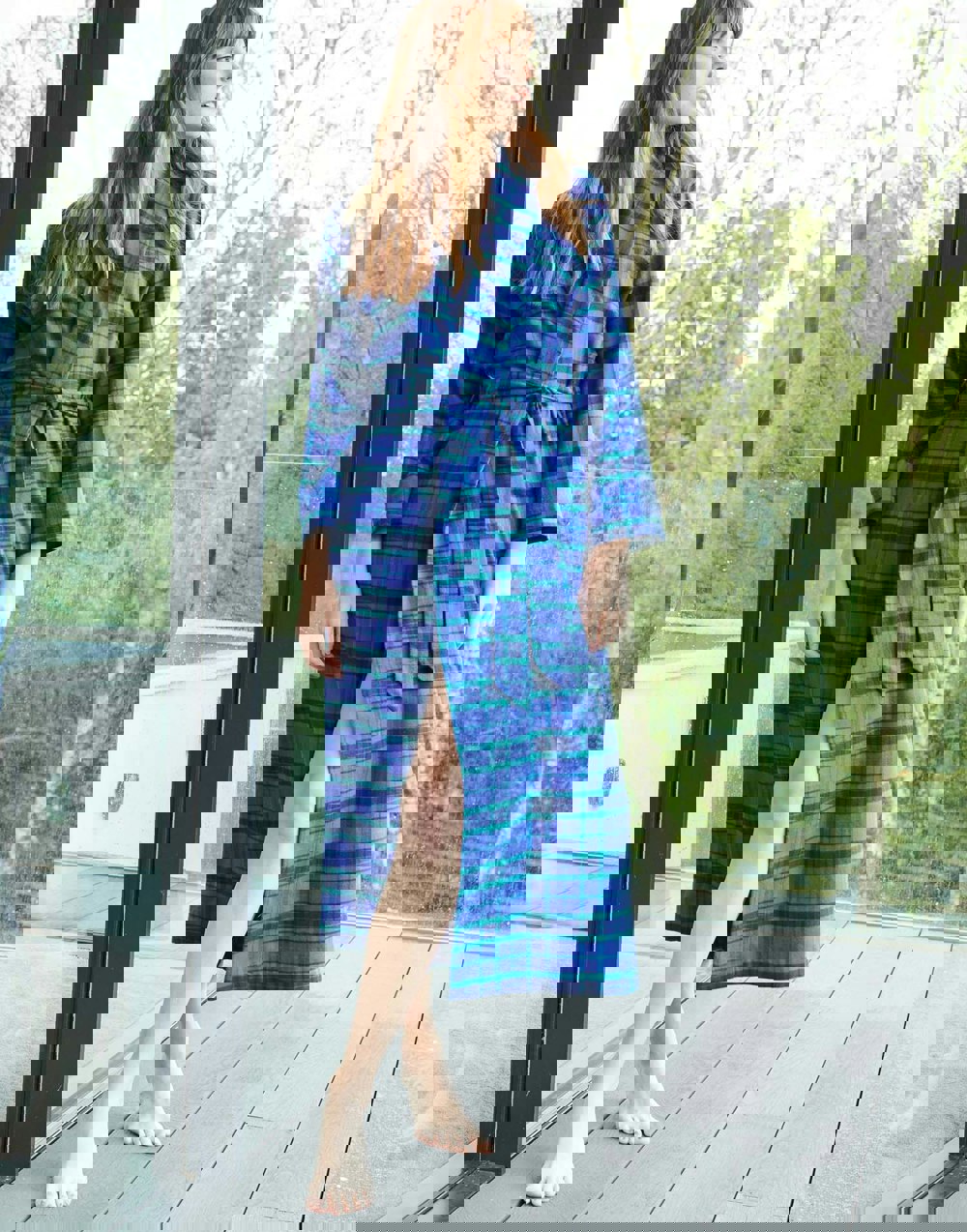 W_Dressing_Gown_Midnight_Tartan_1-1.mp4