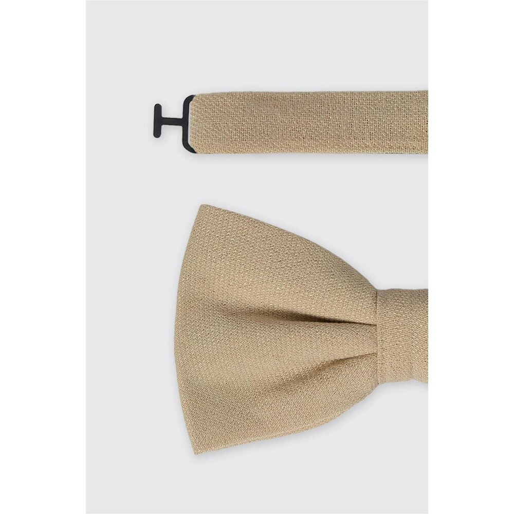 Antique Rogue Ecru Linen Blend Bow Tie