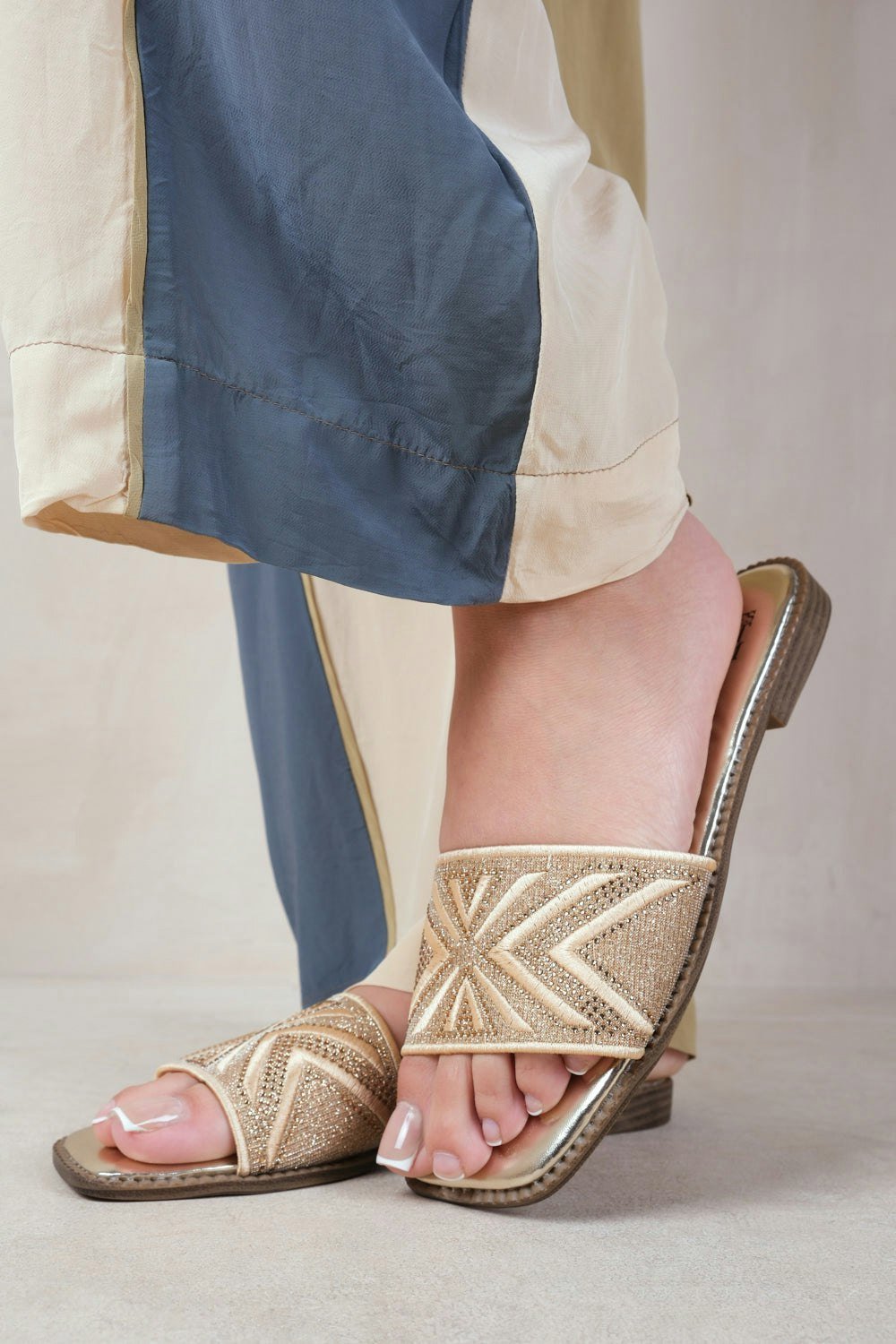 Where's That From Blossom Flat Sandals With Sparkly Textured Single Band in Gold Metallic