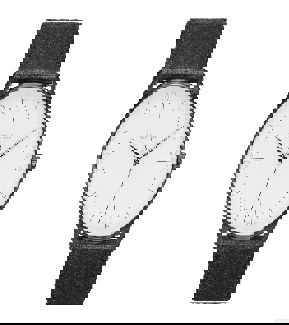Votch Black & Piñatex Watch | Aalto