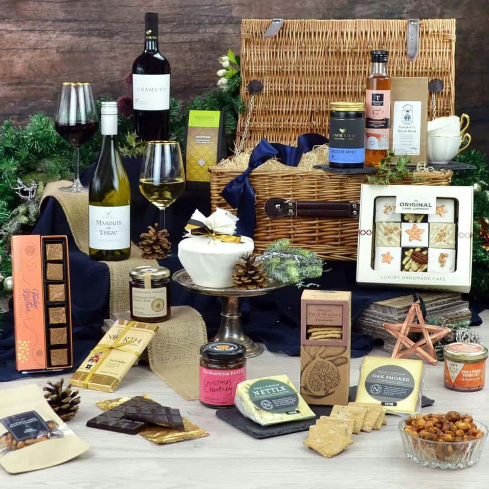 Heather and Bale Festive Earsdon Luxury Hamper | Rackhams