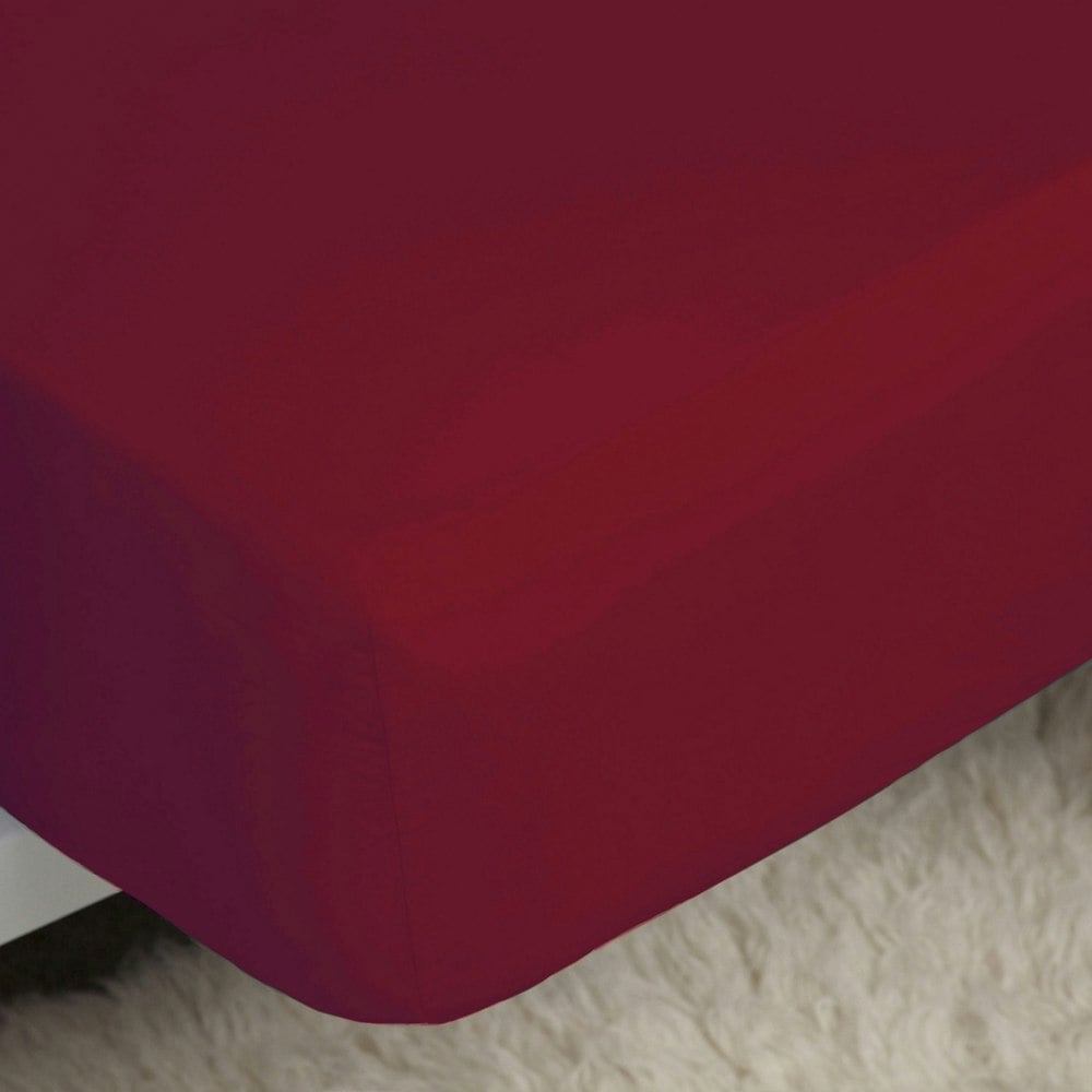 Belledorm Easycare Percale Fitted Sheet - Red