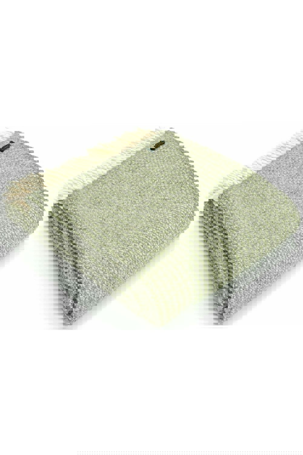 HomeSpace Direct Illusion Green & Grey Wool Throw
