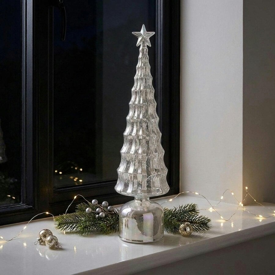 Garden Greatness Festive LED Rotating Lustre Tree