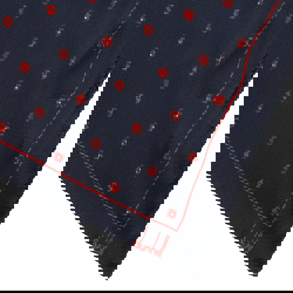 Dunhill mulberry silk pocket square Luxurious silk with a logo component pattern