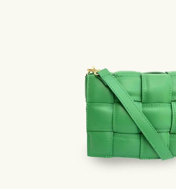 Apatchy London Padded Woven Leather Crossbody Bag With Gold Chain Strap - Bottega Green