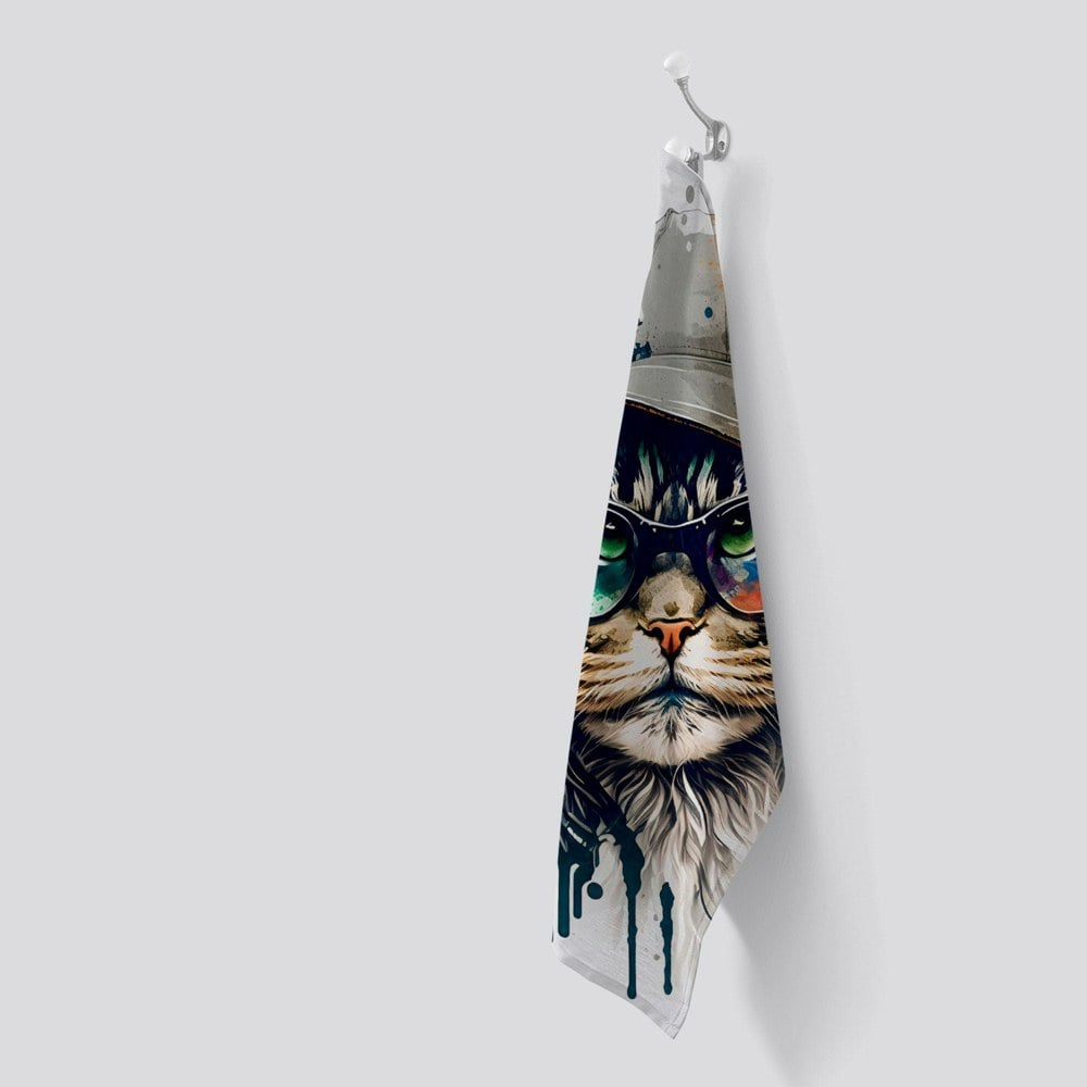 Warren Reed Maine Coon Cat Splashart Tea Towel