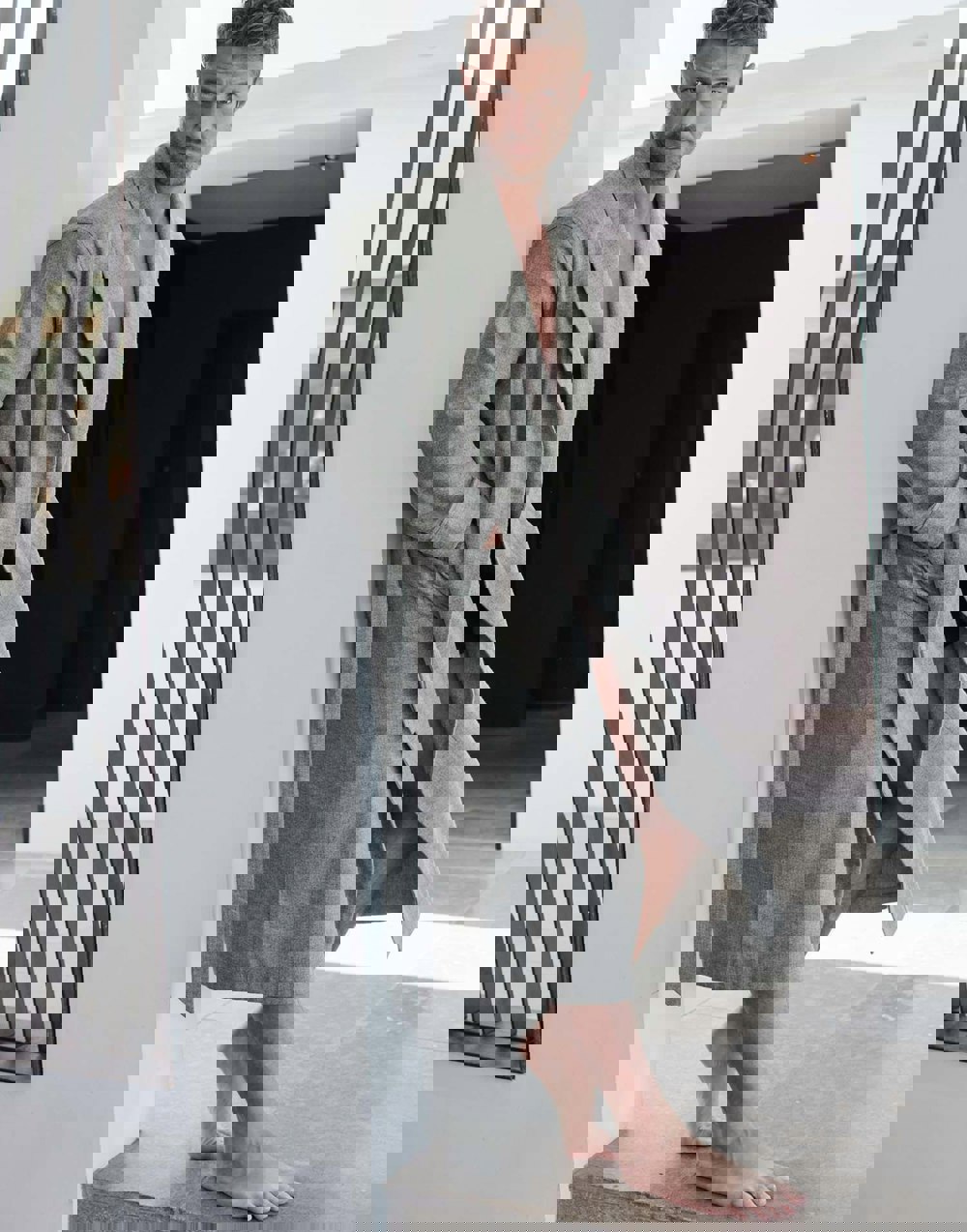 M_Dressing_Gown_Whitby_Jet_Herringbone_1-1_v1.mp4