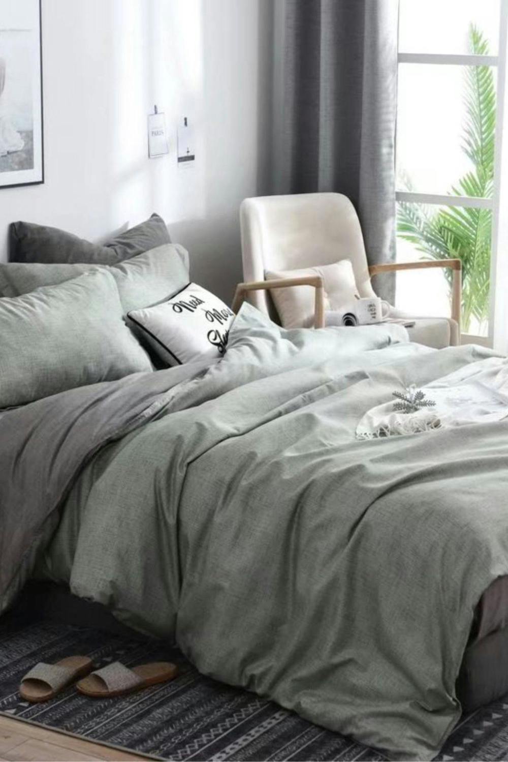 Ezysleep Reversible Grey Printed Duvet Set