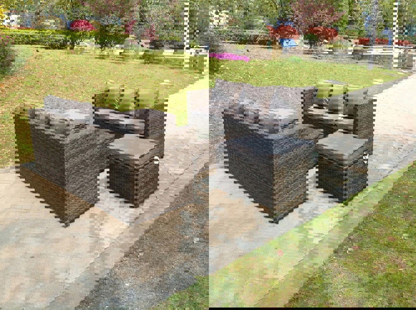 Fimous Rattan Garden Furniture Sets With 3 Seater Sofa Square Coffee Table And 2 PC Big Footstools