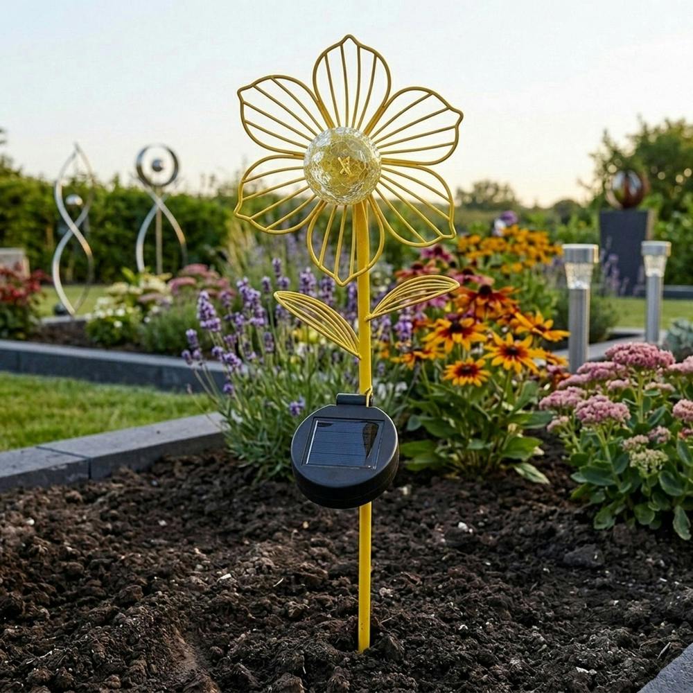 Garden Greatness Lunaria Canary Solar Flower Stake Light