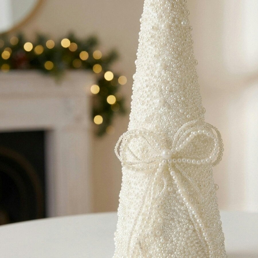 Garden Greatness 40cm Pearl Effect Decorative Christmas Tree